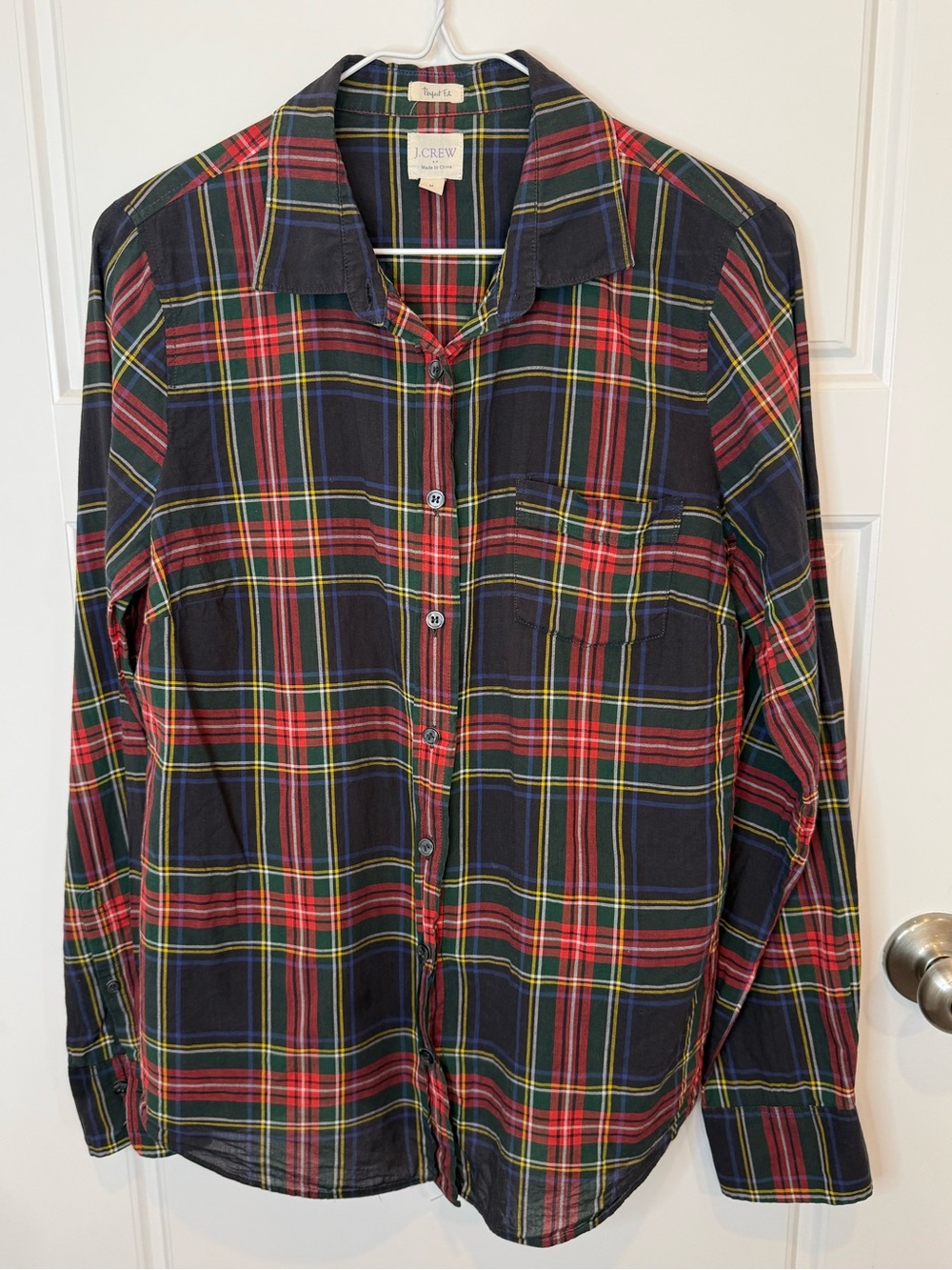 J.Crew Red Black Green Plaid Cotton Button Front Shirt Size Medium Preppy